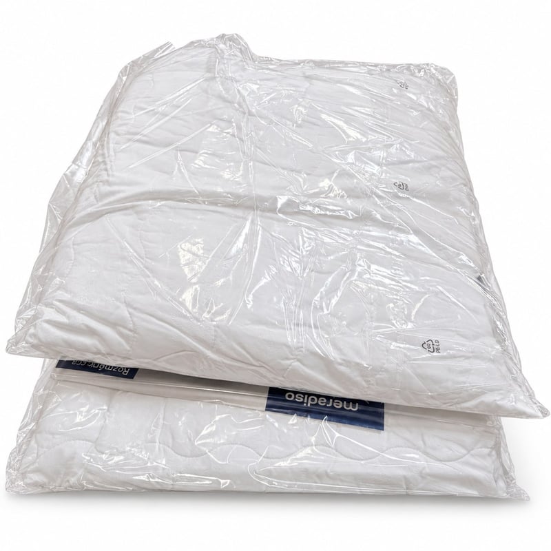 Lot oreillers XXL matelassés – 40 pièces – sans marque communiquée